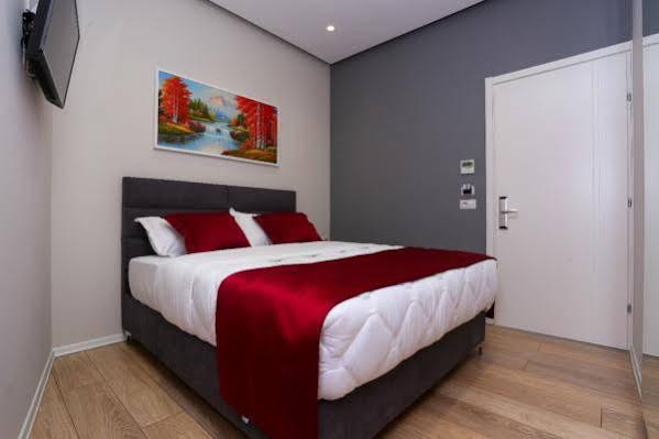 Emerald Boutique Hotel تيرانا المظهر الخارجي الصورة