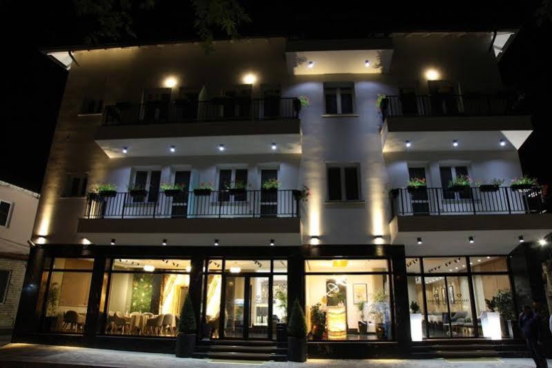 Emerald Boutique Hotel تيرانا المظهر الخارجي الصورة
