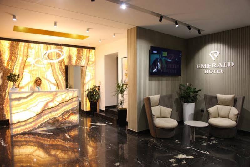 Emerald Boutique Hotel تيرانا المظهر الخارجي الصورة